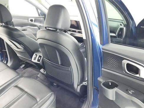 Used 2024 Kia Sorento S w/ Panoramic Sunroof Package AWD/4WD image 22