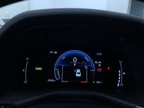 Certified 2025 Toyota Camry LE FWD image 31