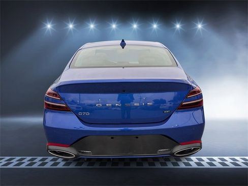 Used 2023 Genesis G70 3.3T w/ Sport Prestige Package image 4