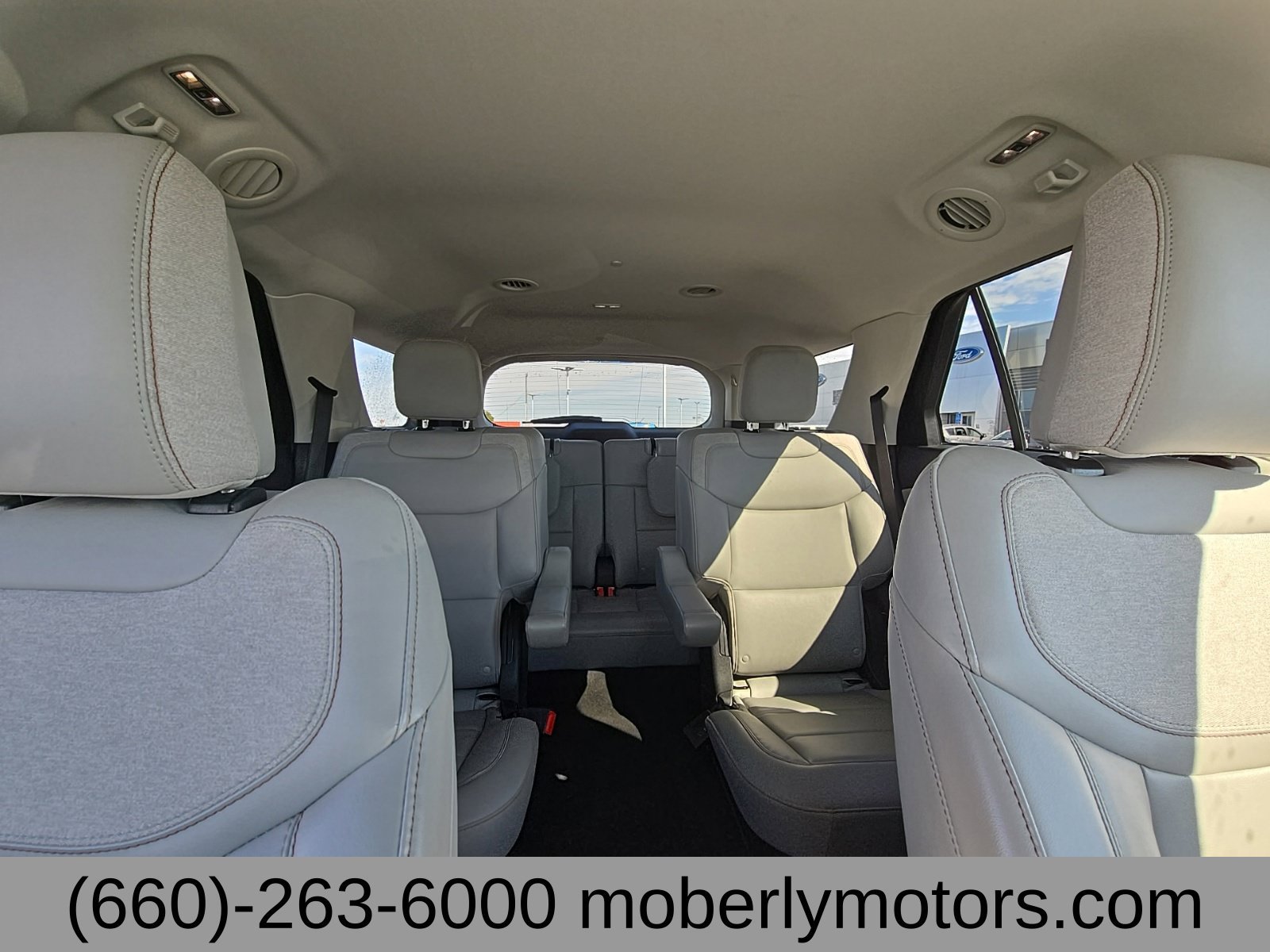 Used 2025 Ford Explorer Active w/ Active Comfort Package AWD/4WD image 70