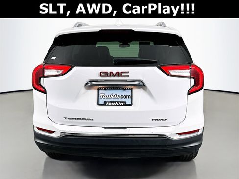 Used 2024 GMC Terrain SLT image 7