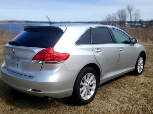 Used 2012 Toyota Venza LE image 7