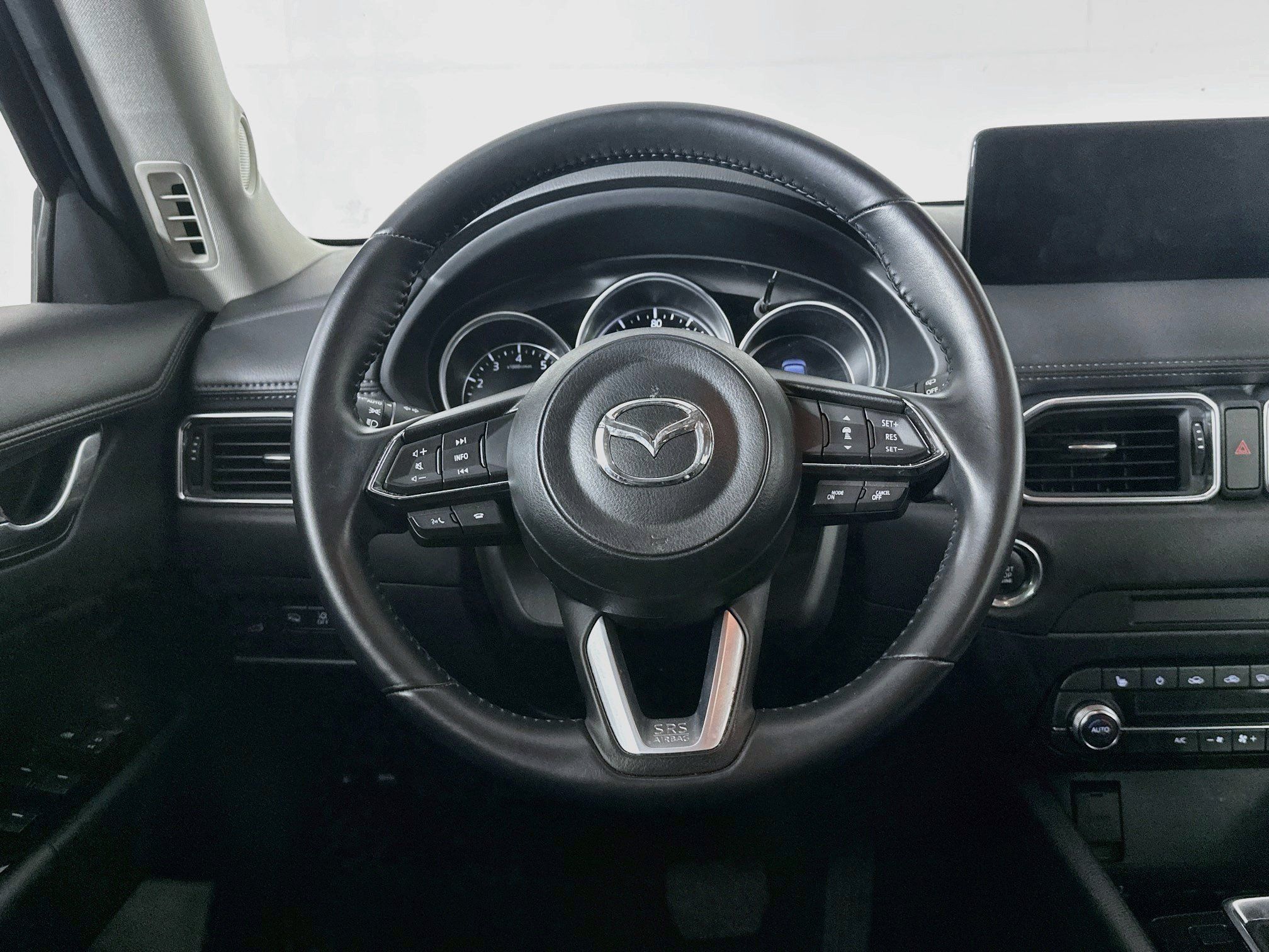 Used 2025 MAZDA CX-5 AWD 2.5 S w/ Preferred Package image 17