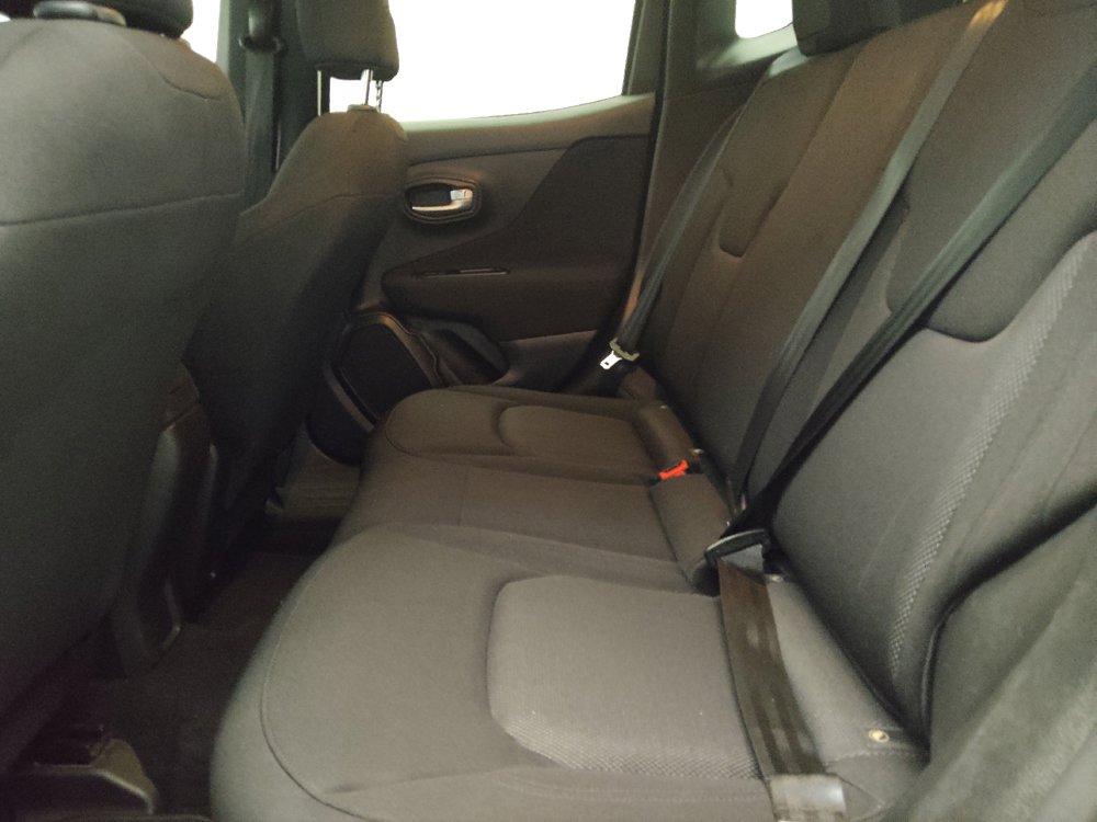 Used 2020 Jeep Renegade Sport w/ Sport Appearance Group FWD image 18