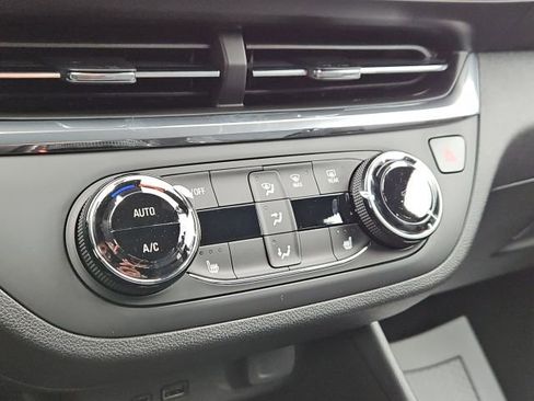 New 2026 Buick Envista Preferred w/ Convenience I Package image 37