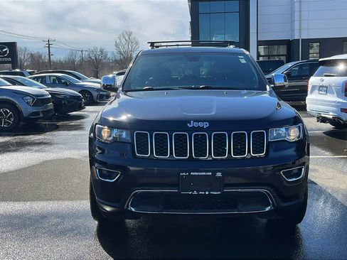 Used 2018 Jeep Grand Cherokee Limited image 2
