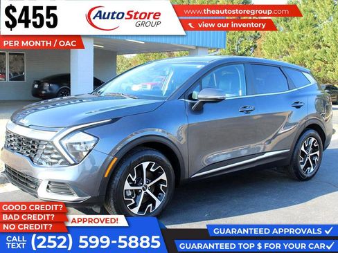 Used 2023 Kia Sportage EX FWD image 2