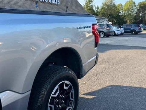 Used 2022 Ford F150 Lightning Pro AWD/4WD image 15