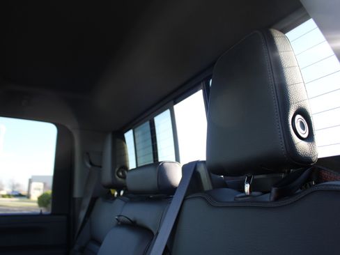 Used 2023 GMC Sierra 2500 Denali w/ Denali Black Diamond Edition image 39