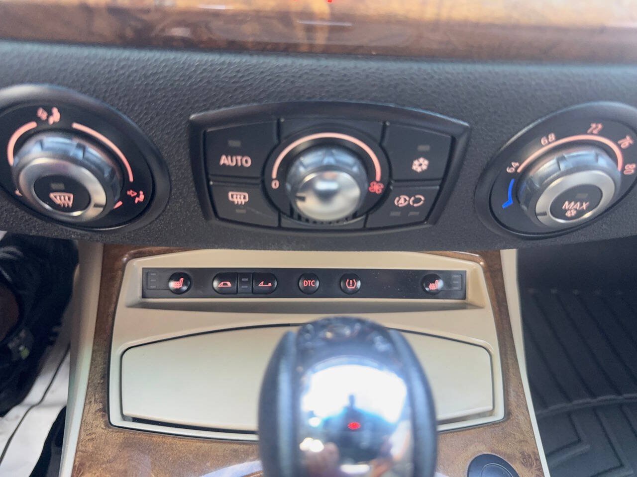 Used 2006 BMW Z4 3.0i RWD image 32