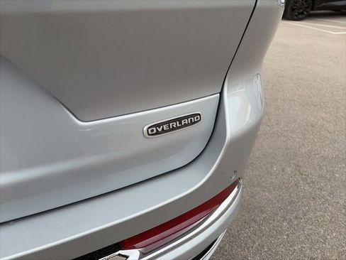 New 2025 Jeep Grand Cherokee L Overland w/ Advanced Protech Group III image 38