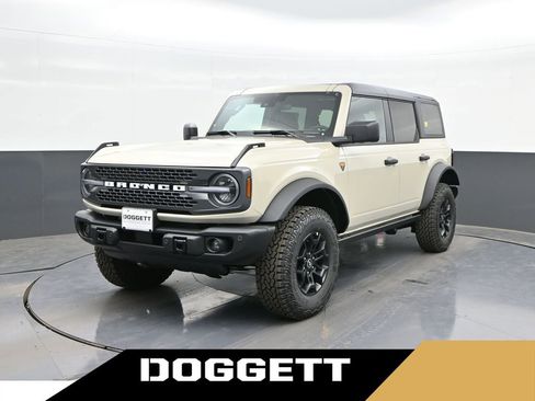 New 2026 Ford Bronco Badlands AWD/4WD image 1