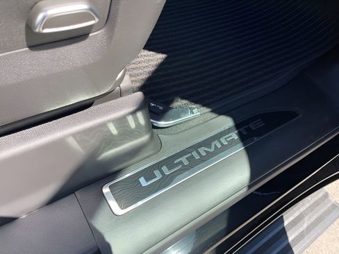 Certified 2025 GMC Sierra 2500 Denali Ultimate image 16