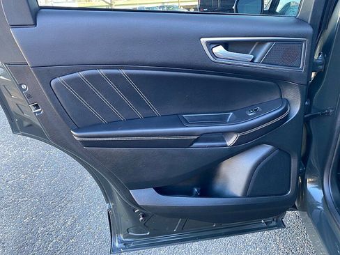 Used 2022 Ford Edge ST w/ Equipment Group 401A image 32