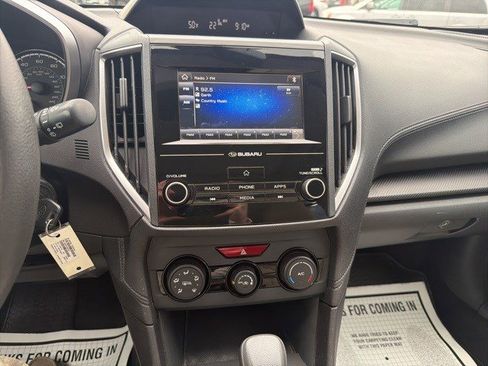 Used 2018 Subaru Impreza 2.0i Premium image 21