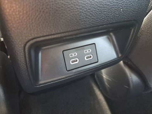 Certified 2024 Toyota Corolla LE image 9