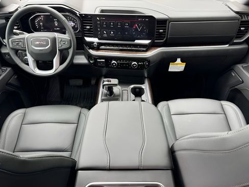 New 2026 GMC Sierra 1500 Elevation w/ Elevation Premium Package AWD/4WD image 14