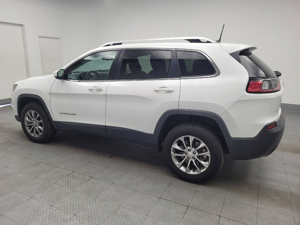 Used 2019 Jeep Cherokee Latitude Plus w/ Trailer Tow Group AWD/4WD image 3