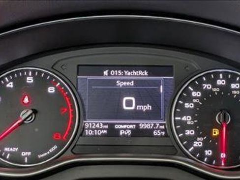 Used 2018 Audi Q5 2.0T Premium Plus w/ Premium Plus Package AWD/4WD image 11