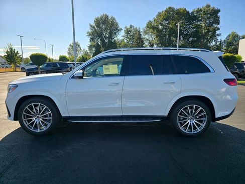 New 2026 Mercedes-Benz GLS 450 4MATIC image 3
