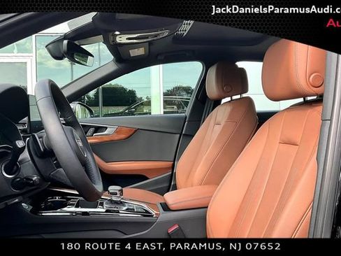 Used 2023 Audi A4 2.0T Premium w/ Convenience Package AWD/4WD image 17