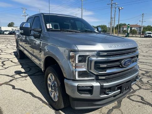 Used 2022 Ford F350 Platinum AWD/4WD image 5