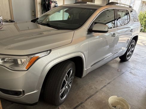 Used 2018 GMC Acadia Denali w/ LPO, Floor Liner Package image 4