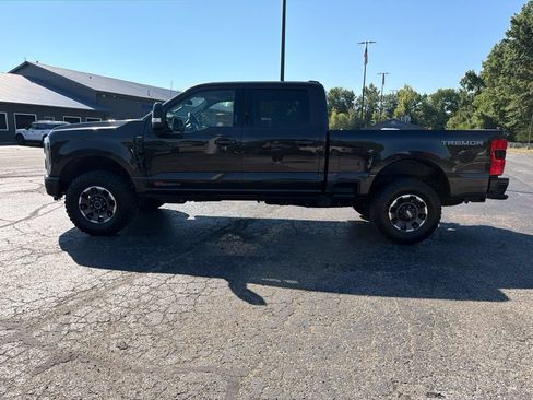 Used 2024 Ford F350 Lariat w/ Tremor Off-Road Package AWD/4WD image 3