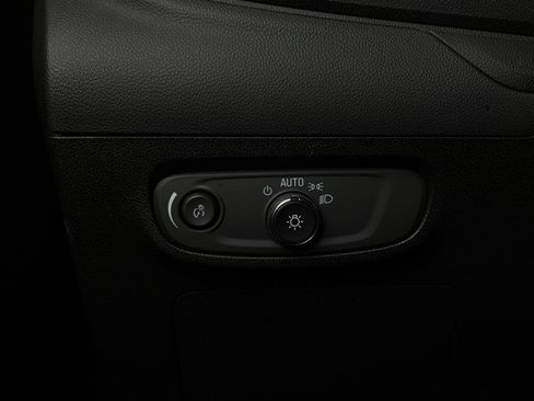 Used 2025 Buick Encore GX Preferred FWD image 20