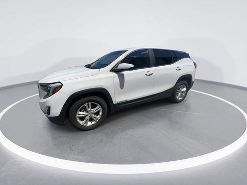 Used 2021 GMC Terrain SLE FWD image 4