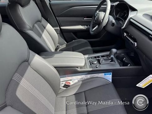 Used 2025 MAZDA CX-50 AWD 2.5 S w/ Weather Package image 11
