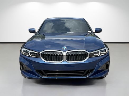 Used 2024 BMW 330i Sedan w/ Convenience Package RWD image 8