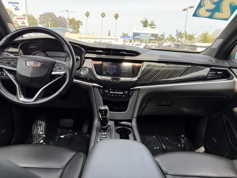 Used 2024 Cadillac XT6 Premium Luxury AWD/4WD image 22