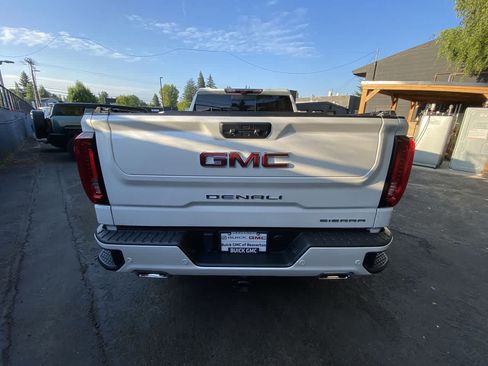 Used 2022 GMC Sierra 1500 Denali w/ Denali Reserve Package AWD/4WD image 5