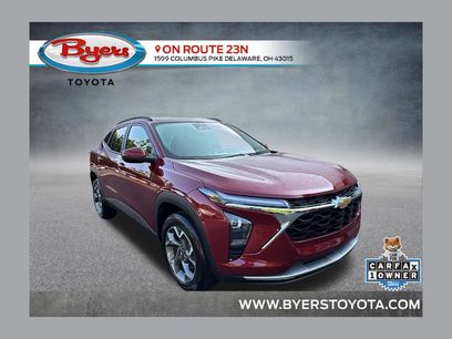 Used 2025 Chevrolet Trax LT