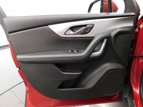 Used 2022 Chevrolet Blazer LT image 13