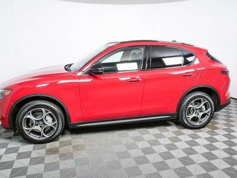 New 2026 Alfa Romeo Stelvio Sprint AWD/4WD image 34