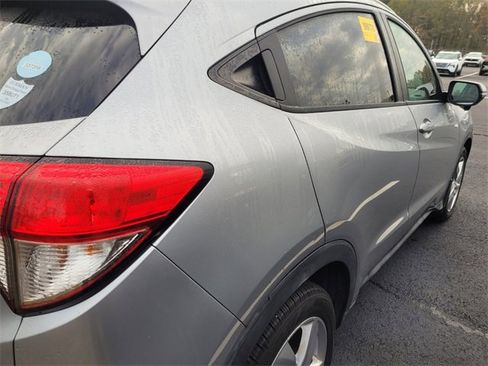 Used 2019 Honda HR-V EX-L image 8