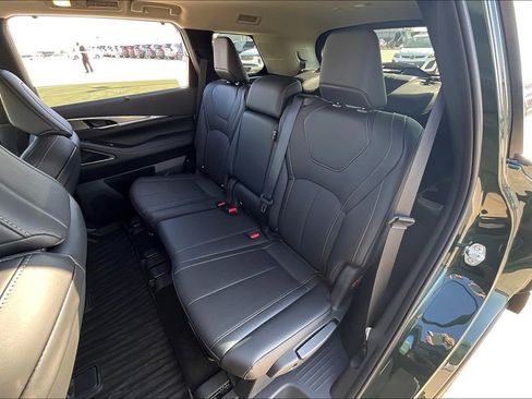 New 2026 INFINITI QX60 Luxe w/ Cargo Package image 10