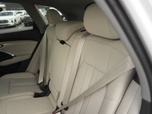 New 2025 Audi Q5 Premium image 20