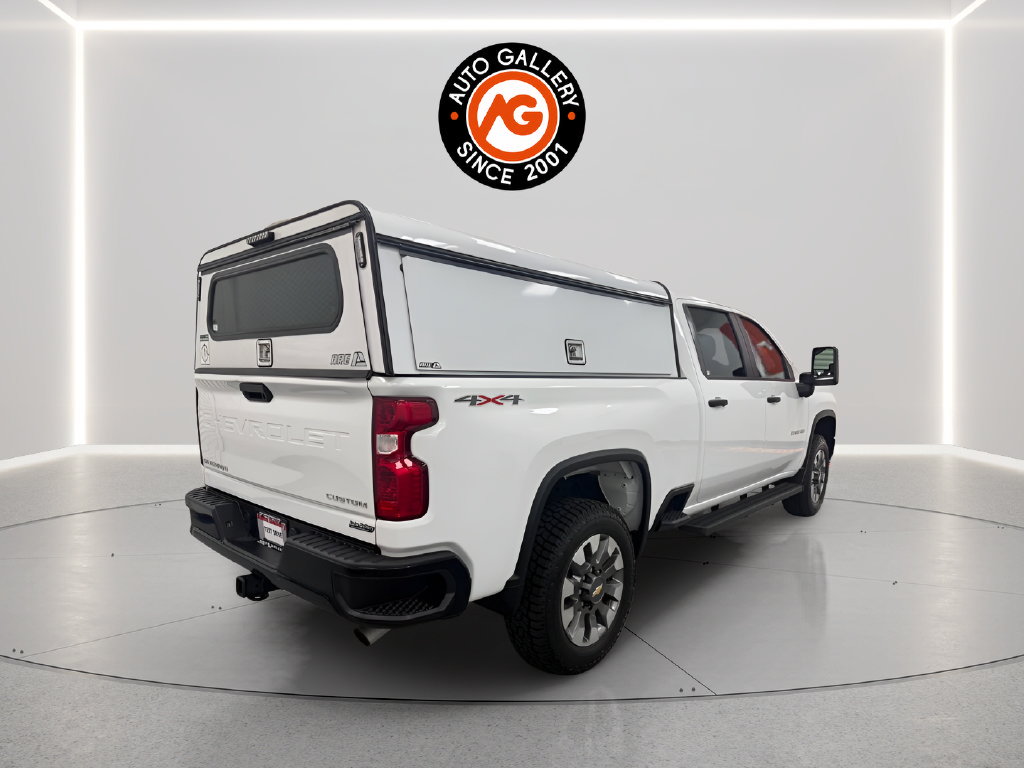 Used 2023 Chevrolet Silverado 2500 Custom w/ Infotainment Package AWD/4WD image 3