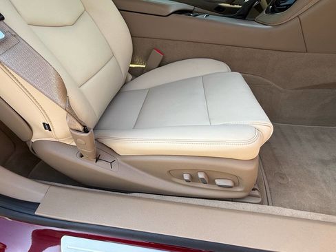 Used 2016 Cadillac ELR image 38