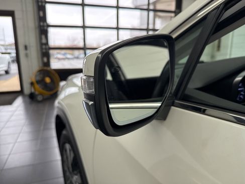 Used 2020 Subaru Outback Limited w/ Popular Package #2 image 14