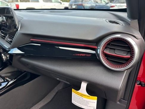 New 2026 Chevrolet Trax RS w/ Sunroof Package image 28