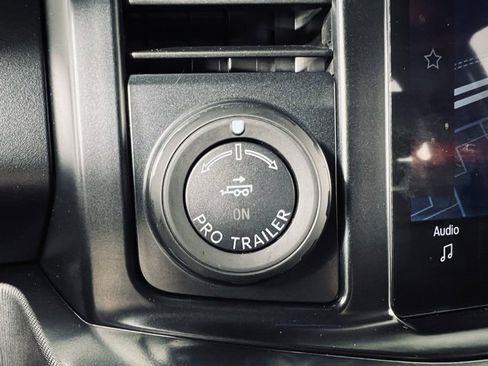 Used 2025 Ford F350 Platinum w/ Tremor Off-Road Package image 32