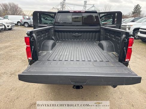 Used 2025 Chevrolet Silverado 2500 LTZ w/ LTZ Plus Package AWD/4WD image 36