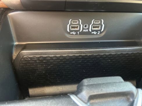Used 2020 RAM 2500 Laramie AWD/4WD image 25