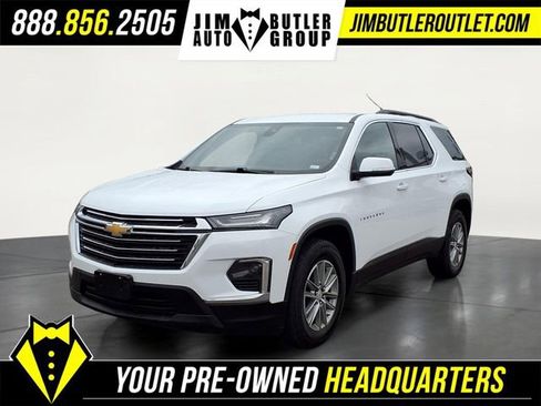 Used 2023 Chevrolet Traverse LT image 1