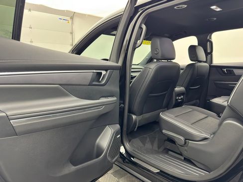 Used 2025 Buick Enclave Sport Touring FWD image 42