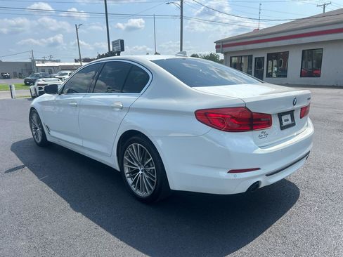 Used 2019 BMW 530i w/ Convenience Package RWD image 7